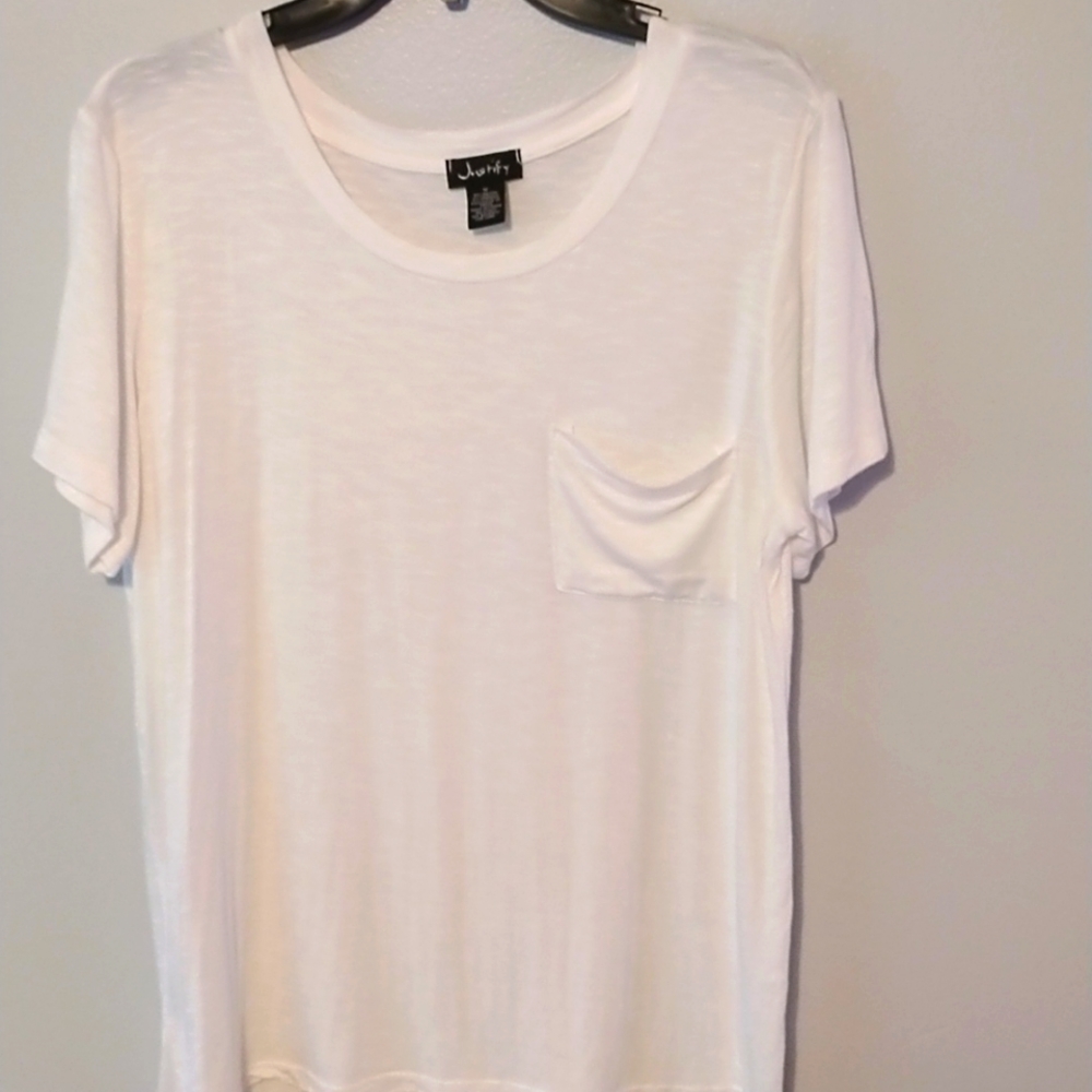 White Tshirt